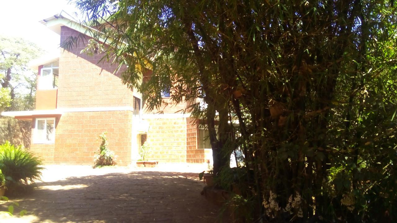 Hotel Tree Top Mahabaleshwar Ngoại thất bức ảnh