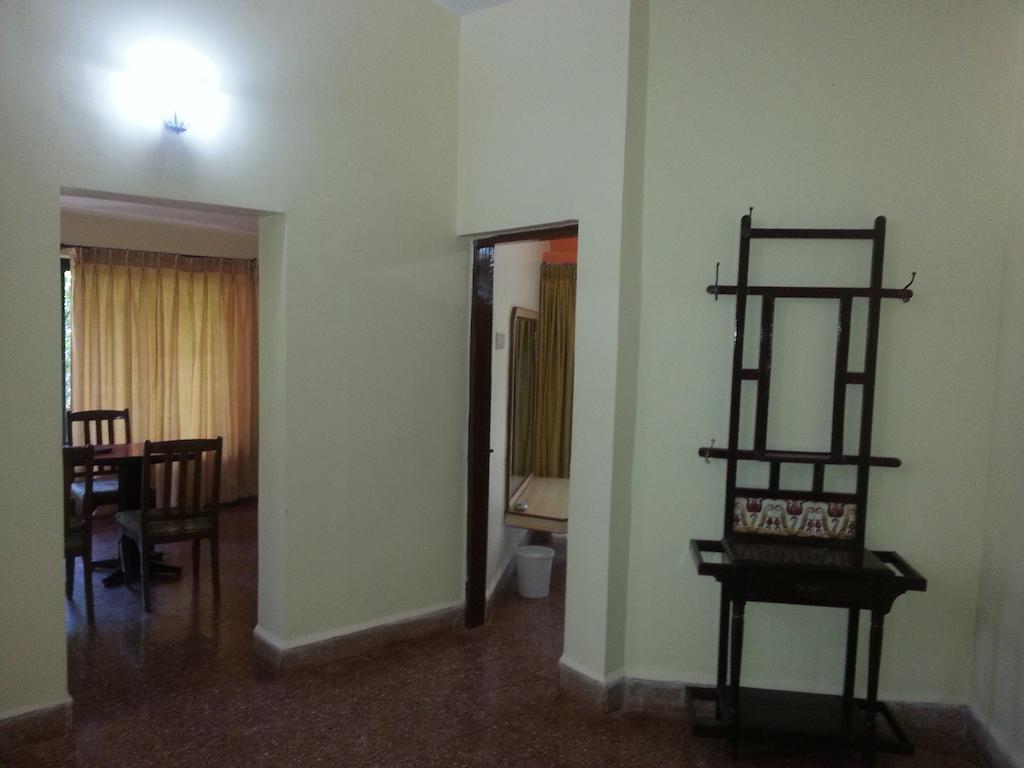 Hotel Tree Top Mahabaleshwar Phòng bức ảnh
